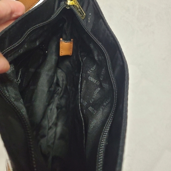 Black Gold Nylon Crossbody Shoulder Bag - Picture 4 of 11